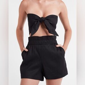 Express Linen Blend Tie Front Crop Top in Magenta